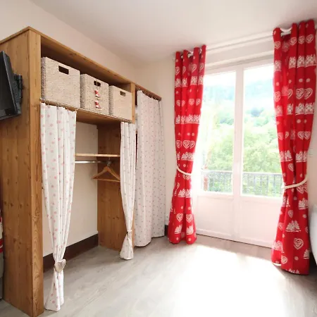 Appartement T2 Avec Balcon Et Wifi Au Centre Du Mont-dore